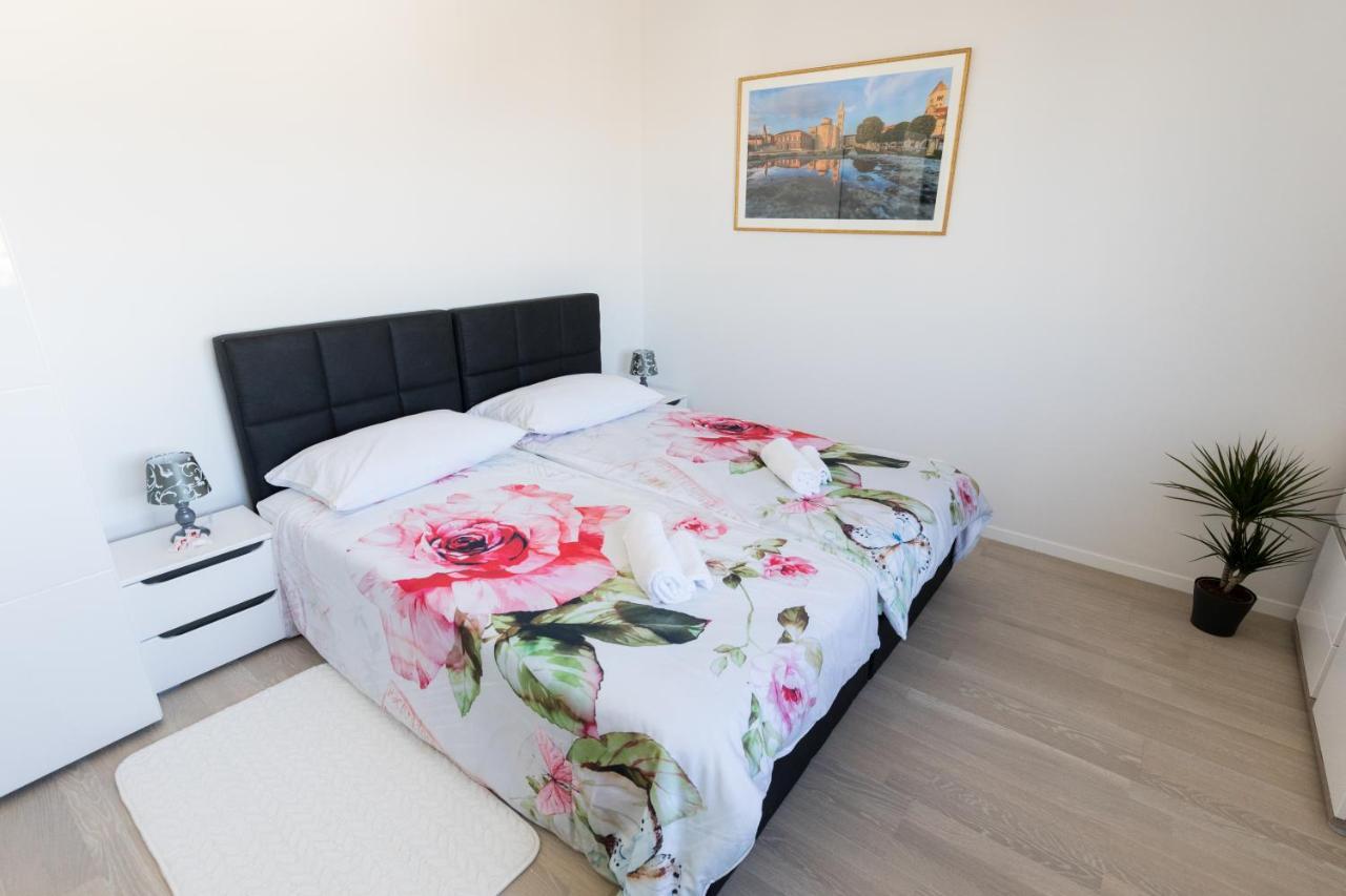 Studio Apartman Moonlight Zára Kültér fotó