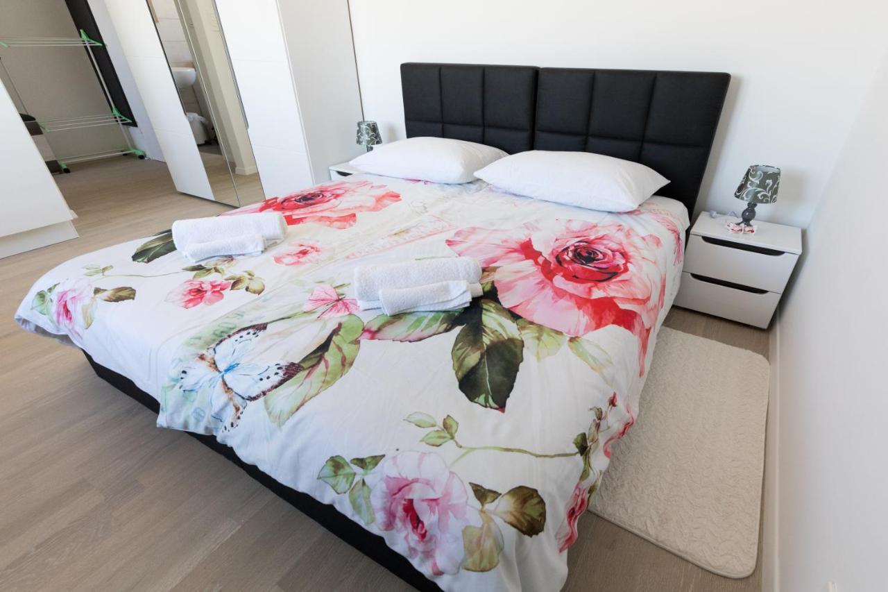 Studio Apartman Moonlight Zára Kültér fotó