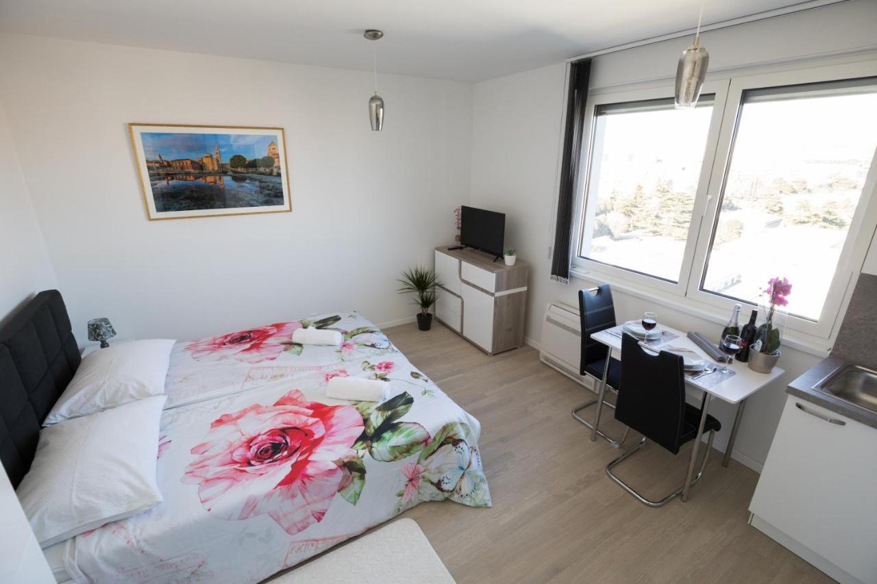 Studio Apartman Moonlight Zára Kültér fotó